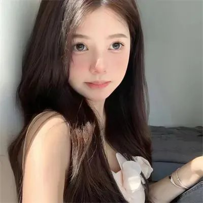 公园里的女孩
